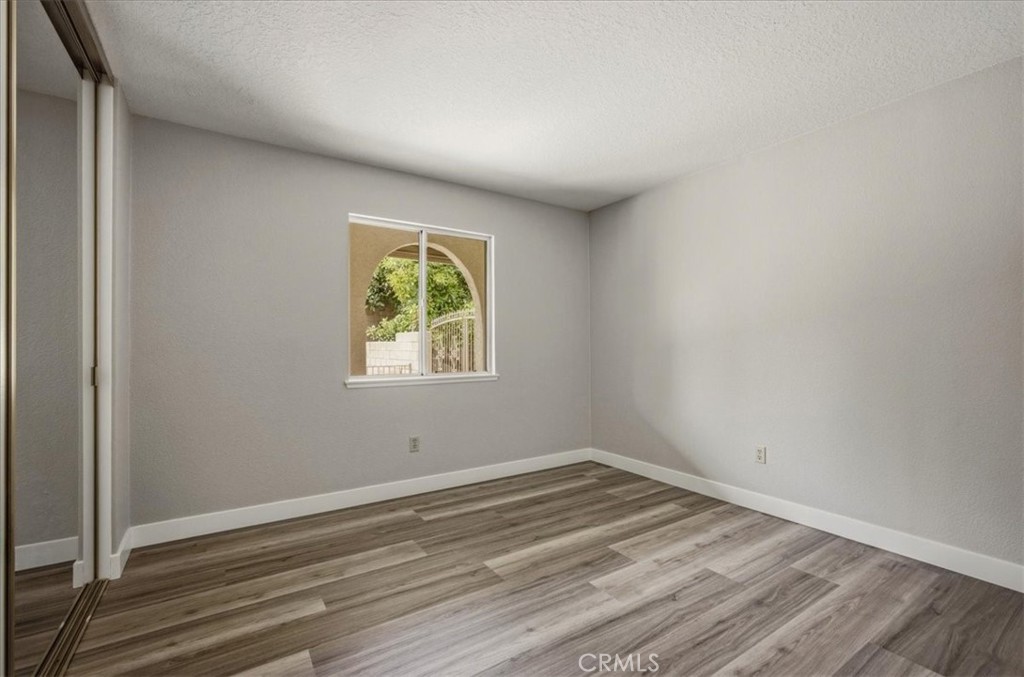 1592 Evergreen