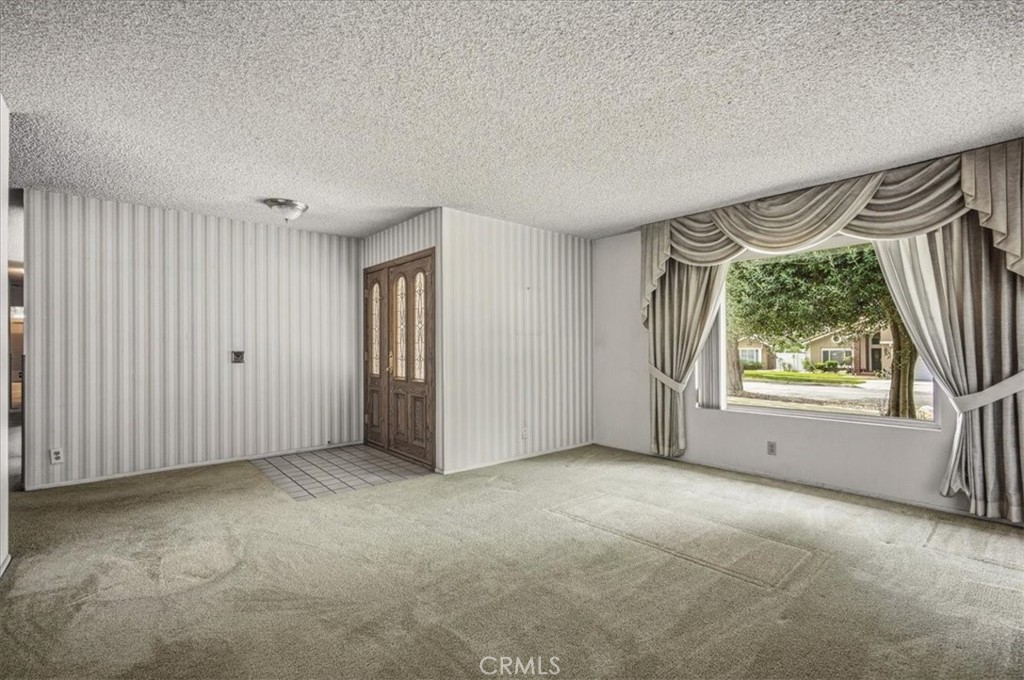 929 W Pinto Court