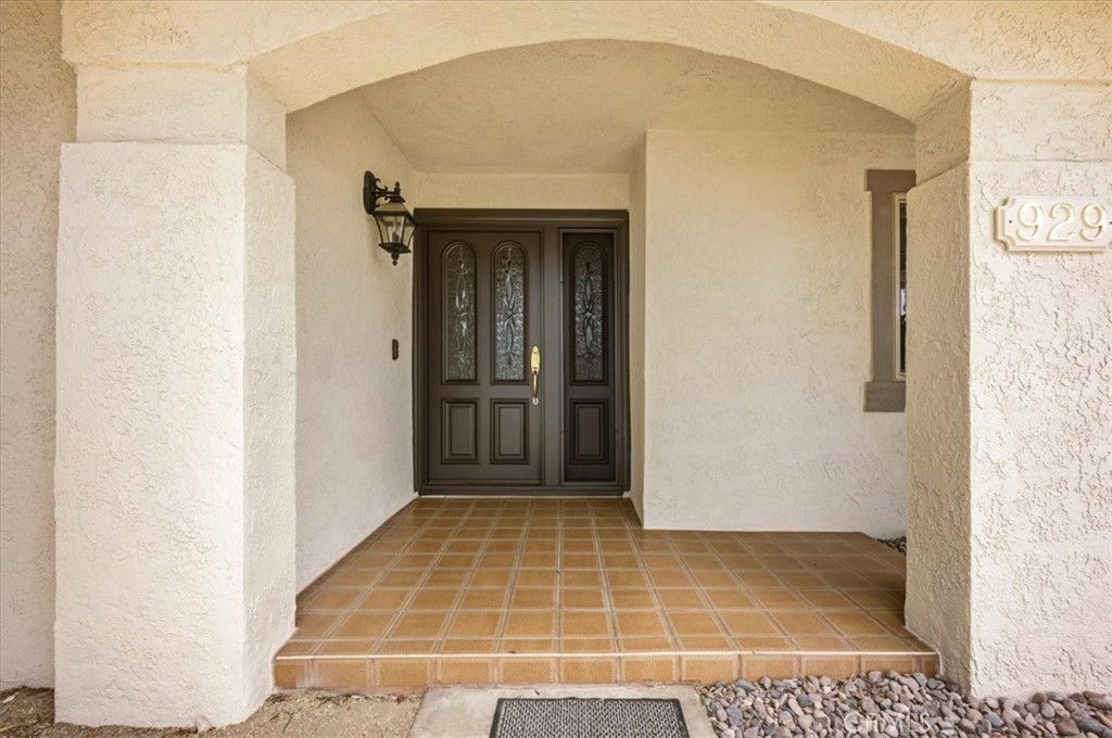 929 W Pinto Court