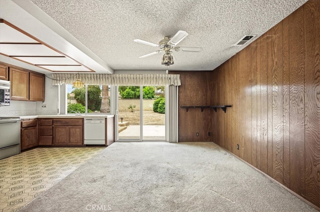 929 W Pinto Court