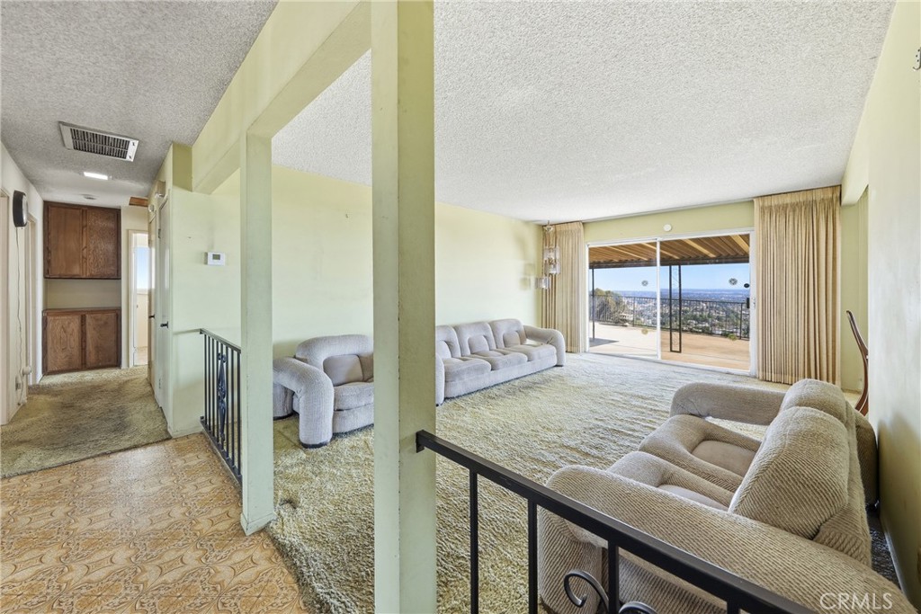 12540 Mount Holly