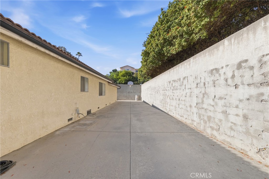 12540 Mount Holly