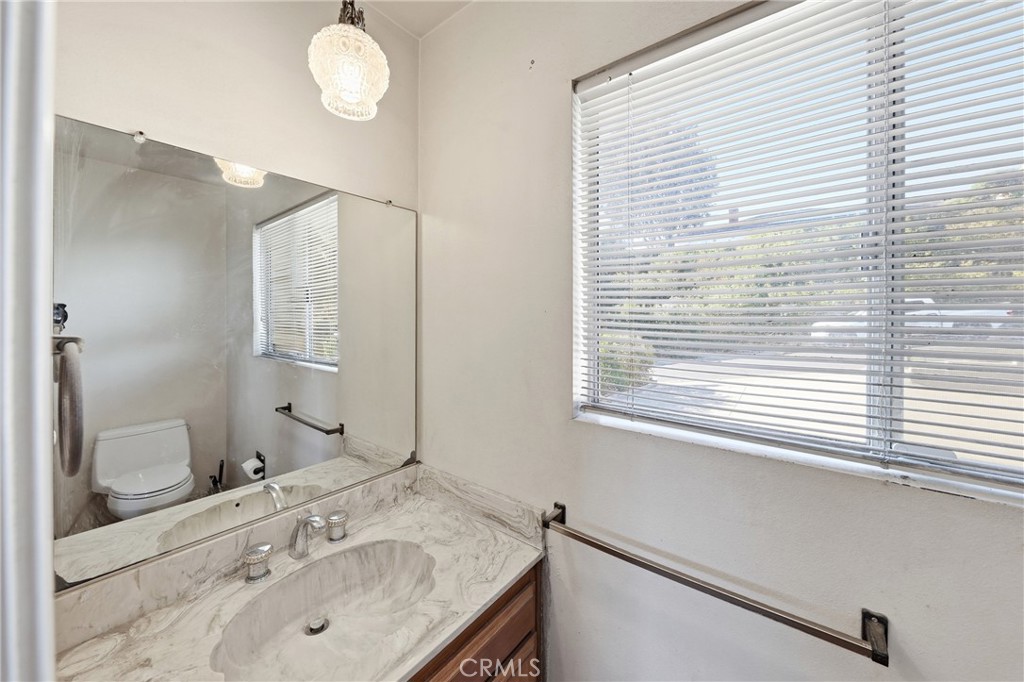 12540 Mount Holly