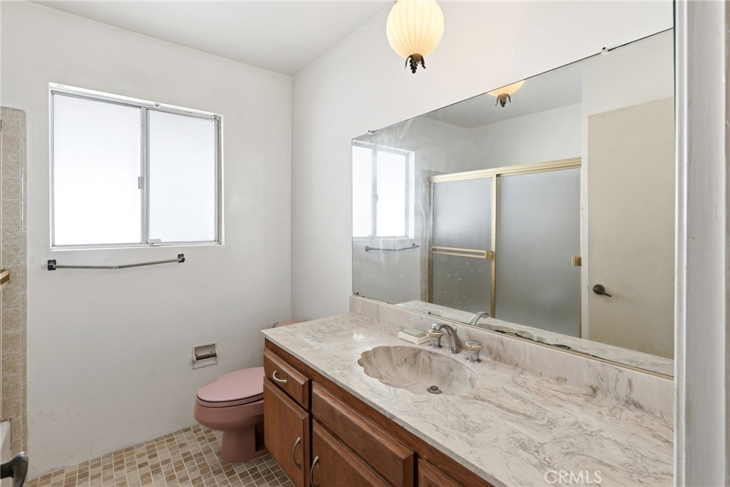 12540 Mount Holly