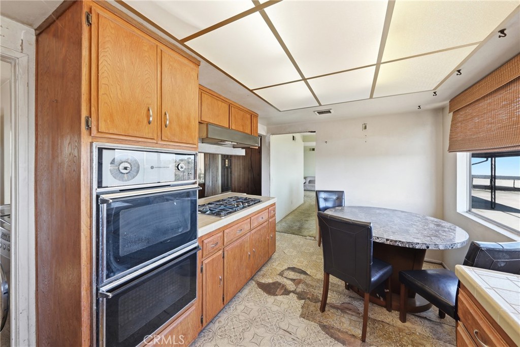 12540 Mount Holly
