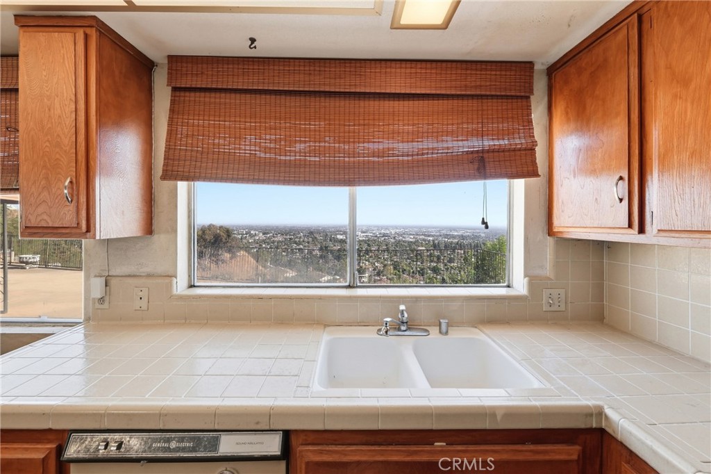 12540 Mount Holly