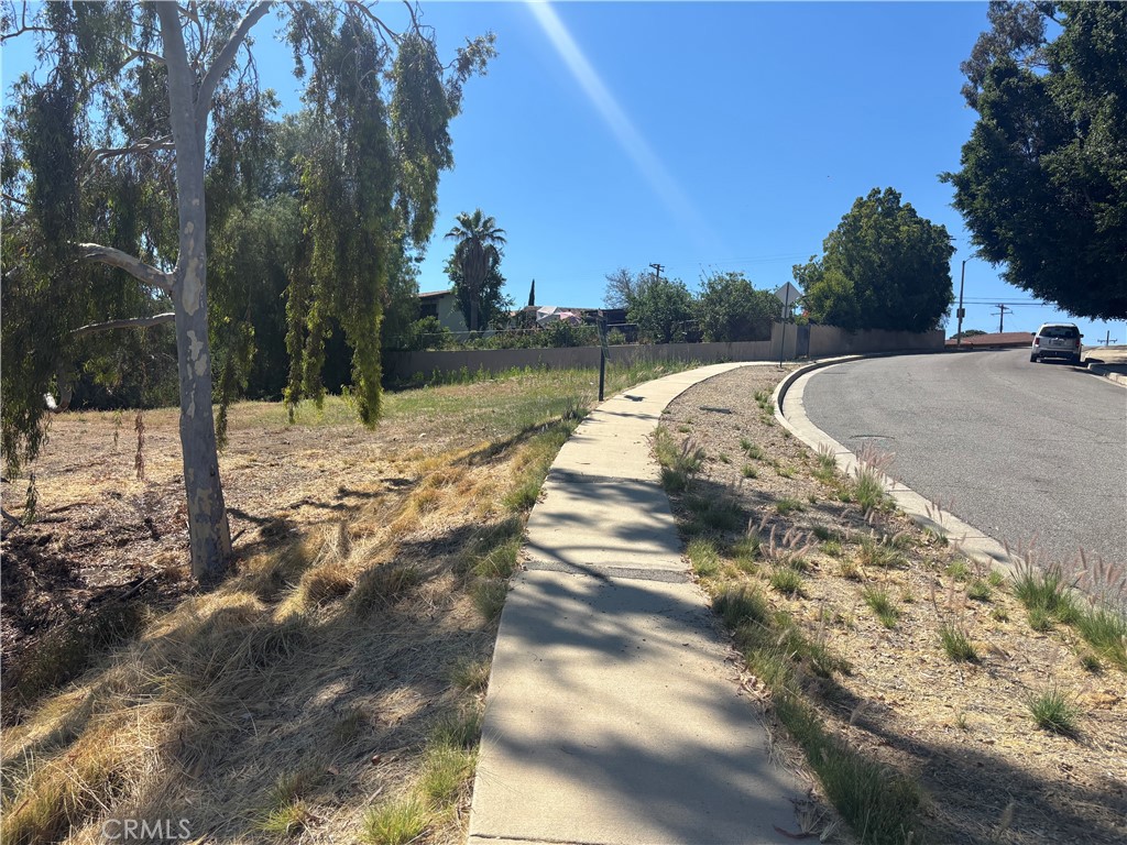 8901 Camino Predera