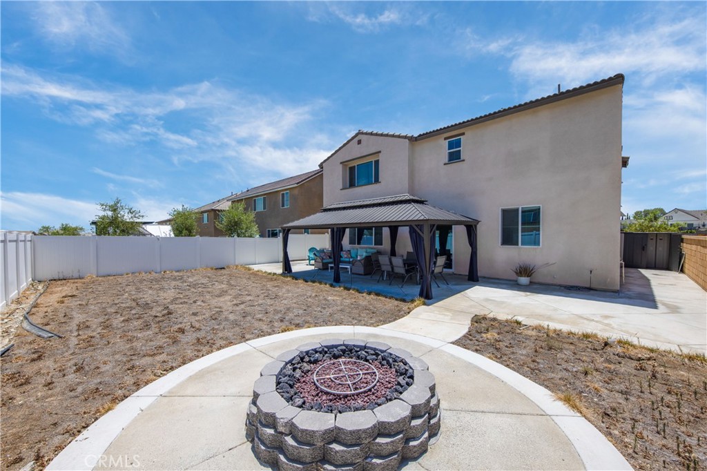 2607 Comber Ridge