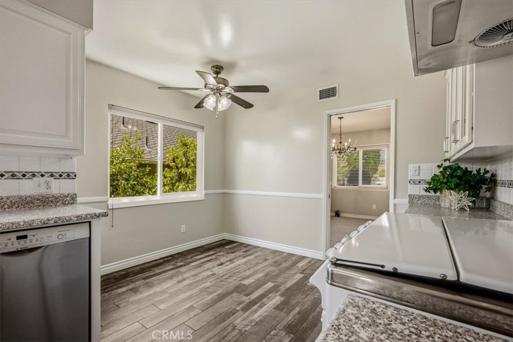 1034 N Soldano