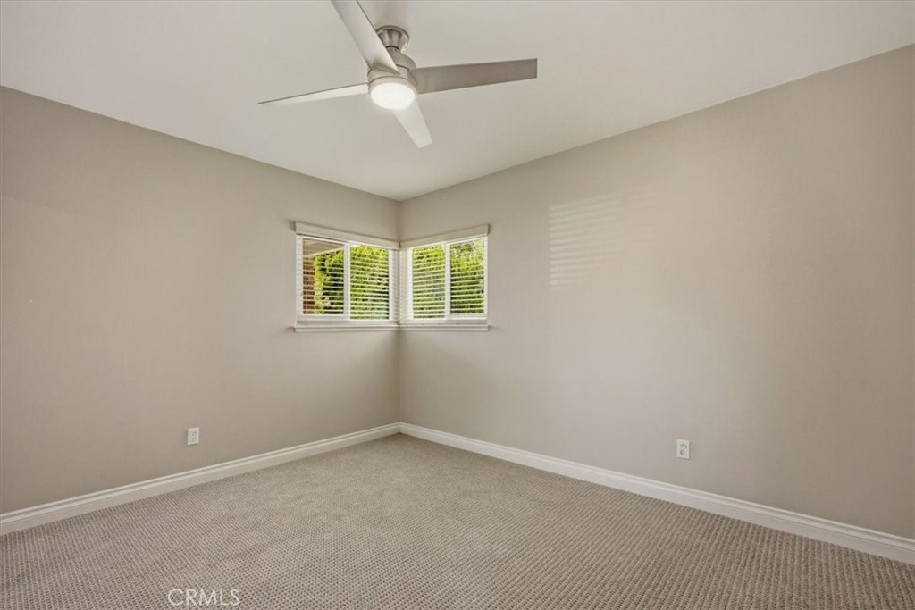 1034 N Soldano