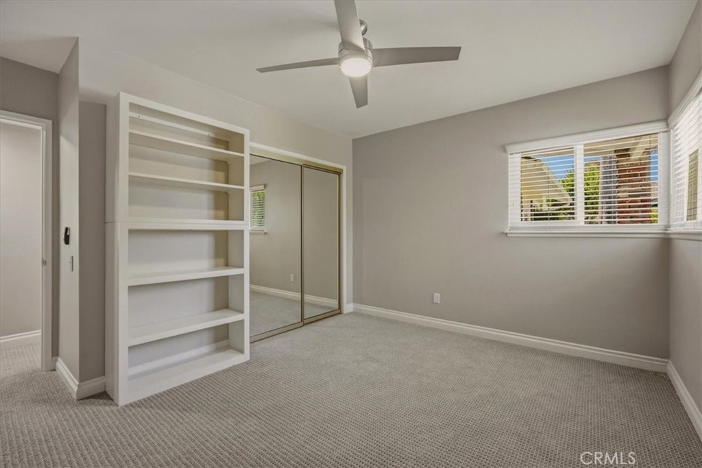1034 N Soldano