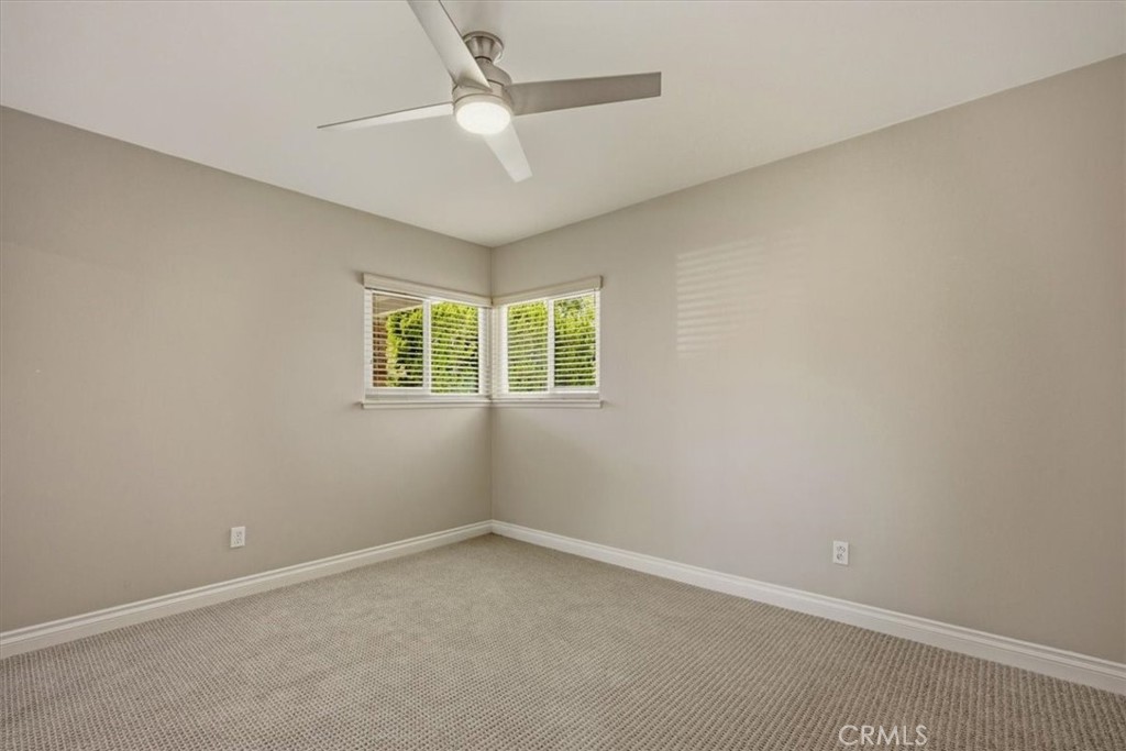 1034 N Soldano
