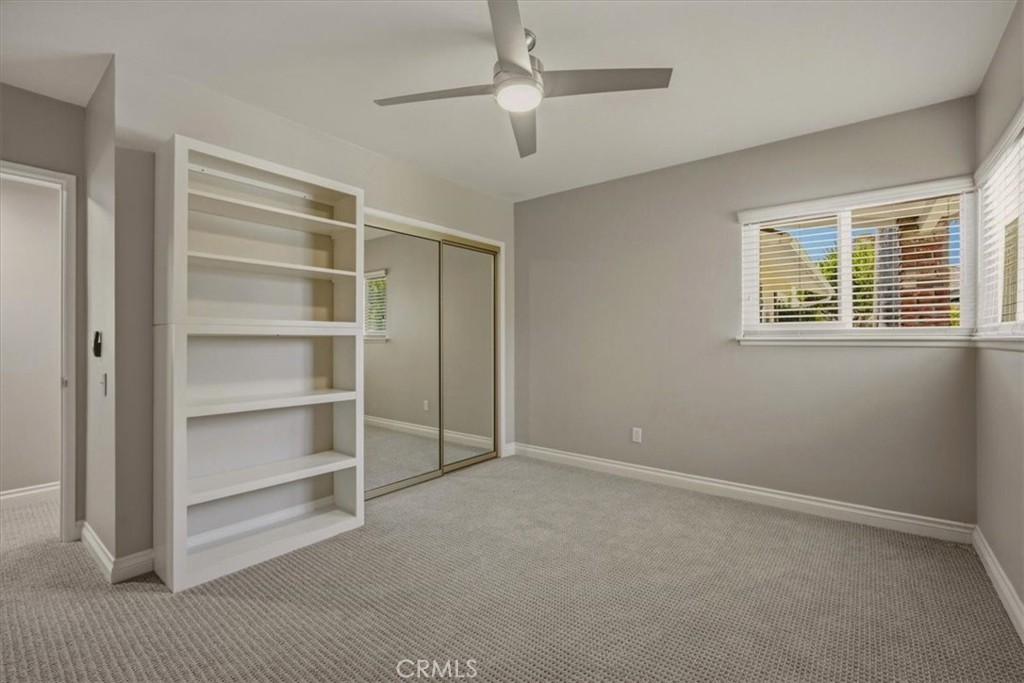 1034 N Soldano