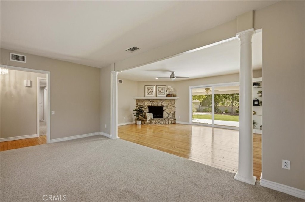 1034 N Soldano