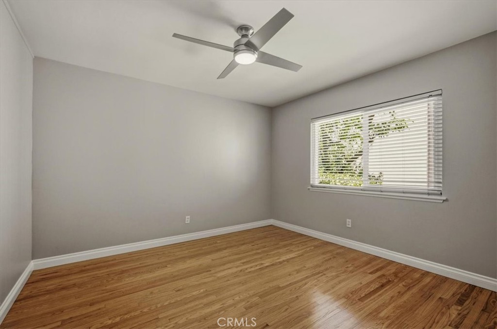 1034 N Soldano