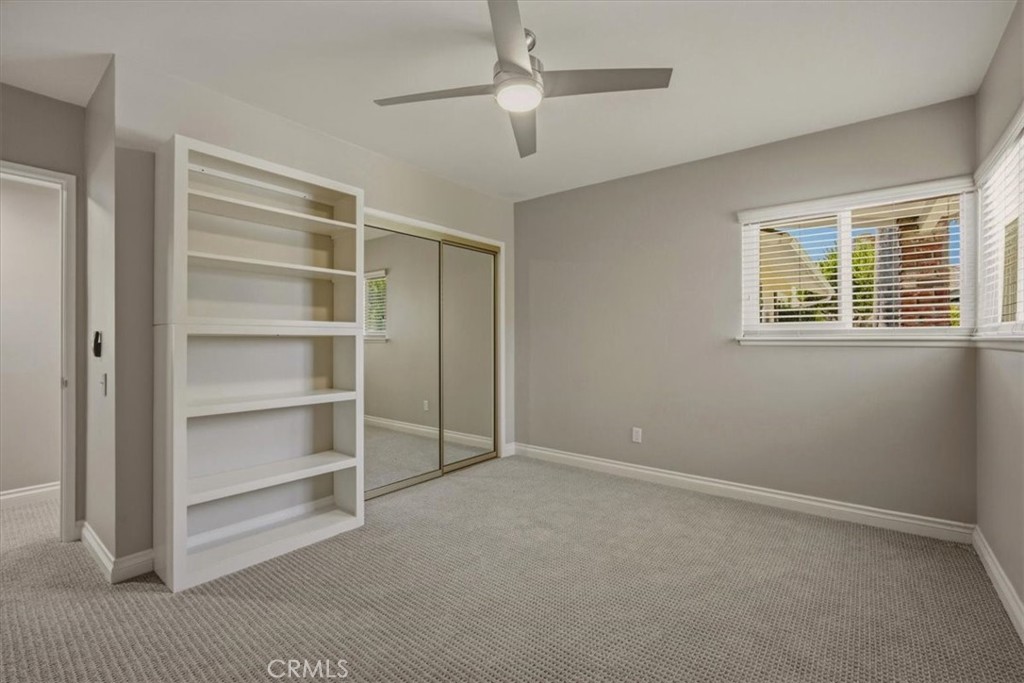 1034 N Soldano