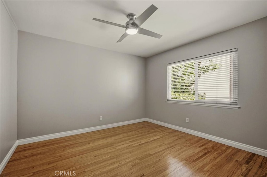 1034 N Soldano