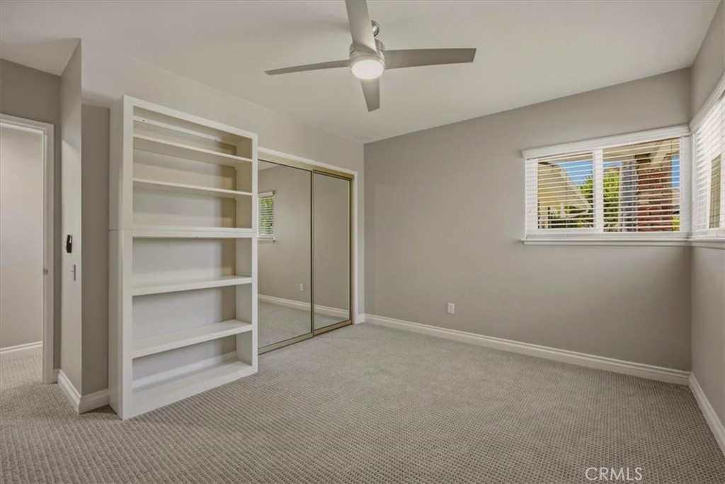 1034 N Soldano