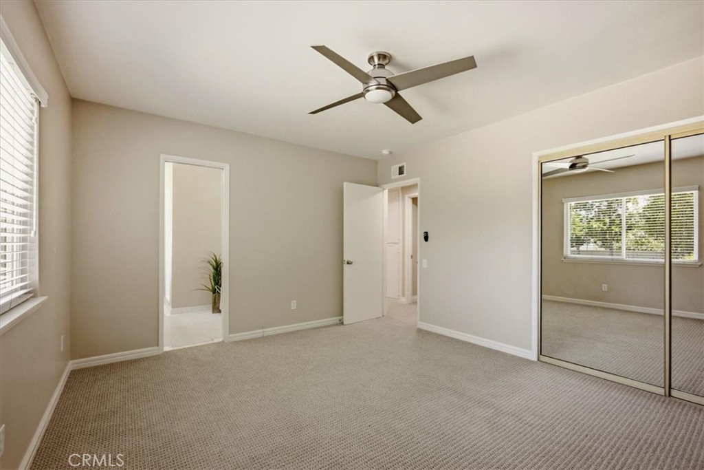1034 N Soldano