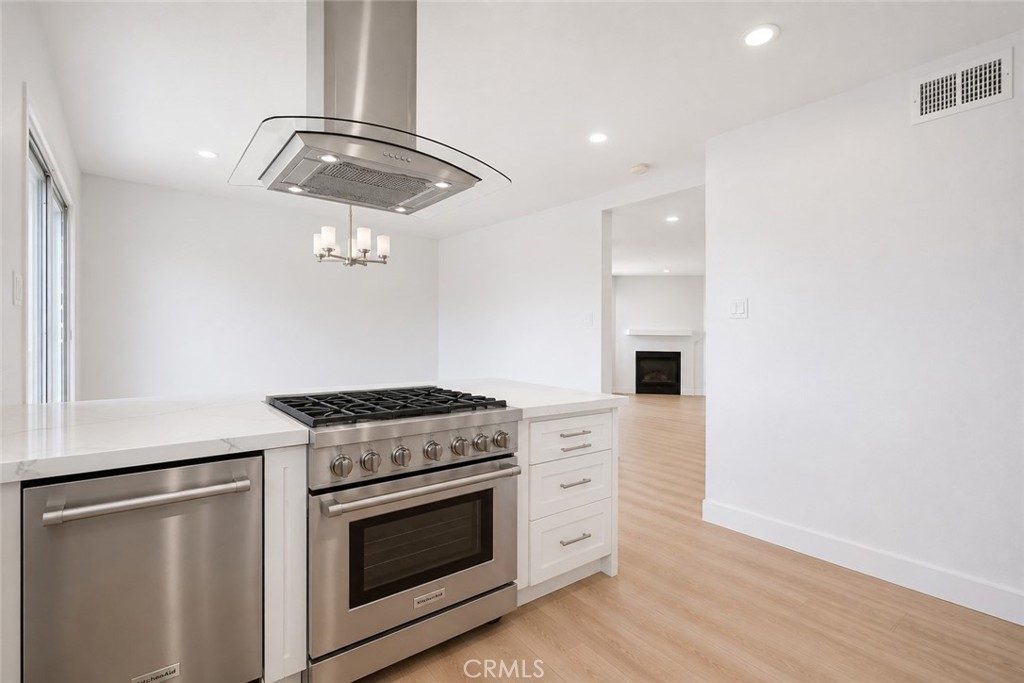 10365 Downey