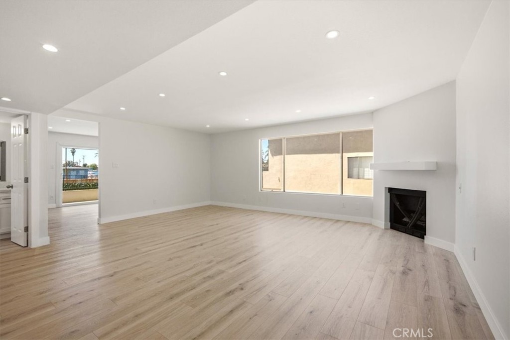 10365 Downey