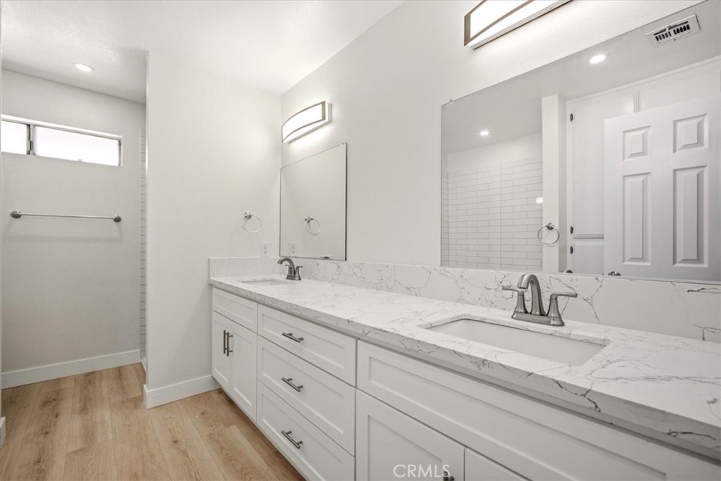 10365 Downey