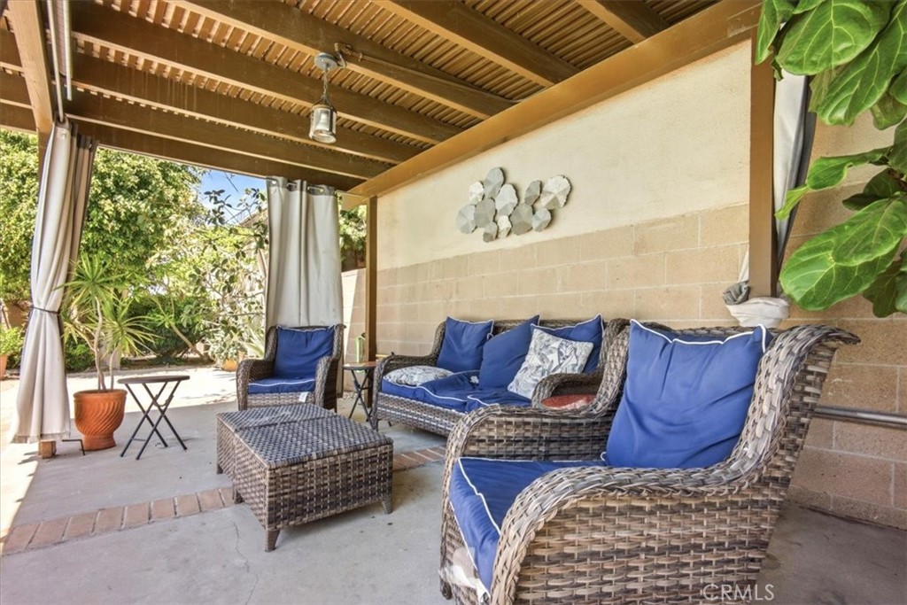 10365 Downey