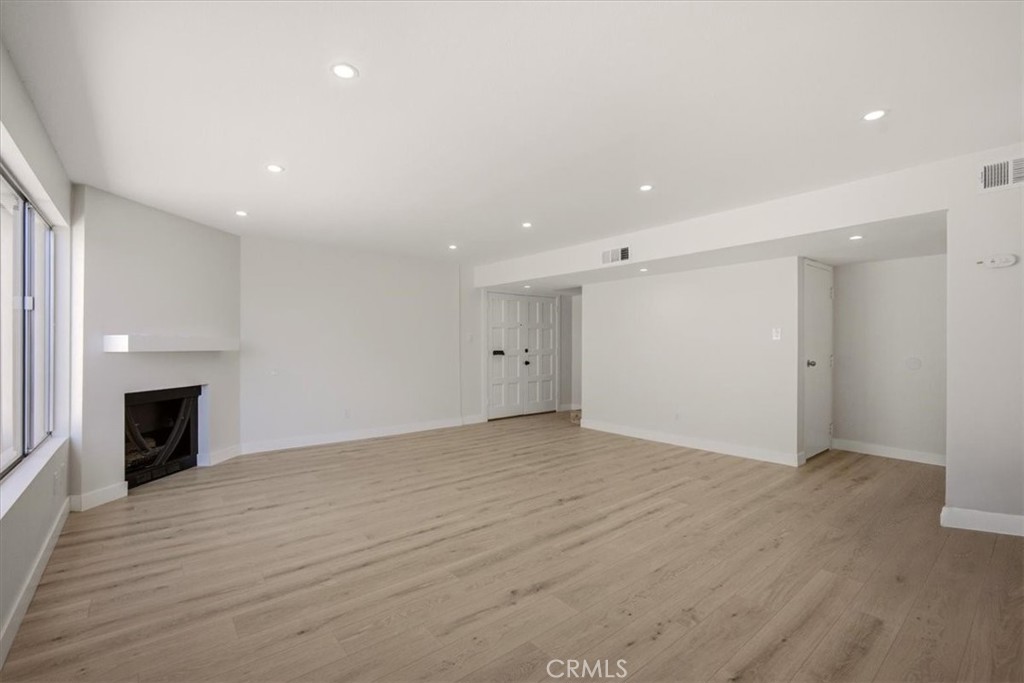 10365 Downey