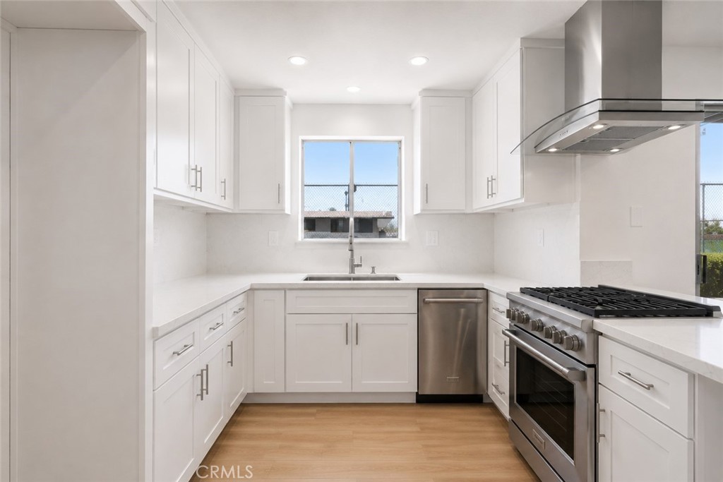 10365 Downey
