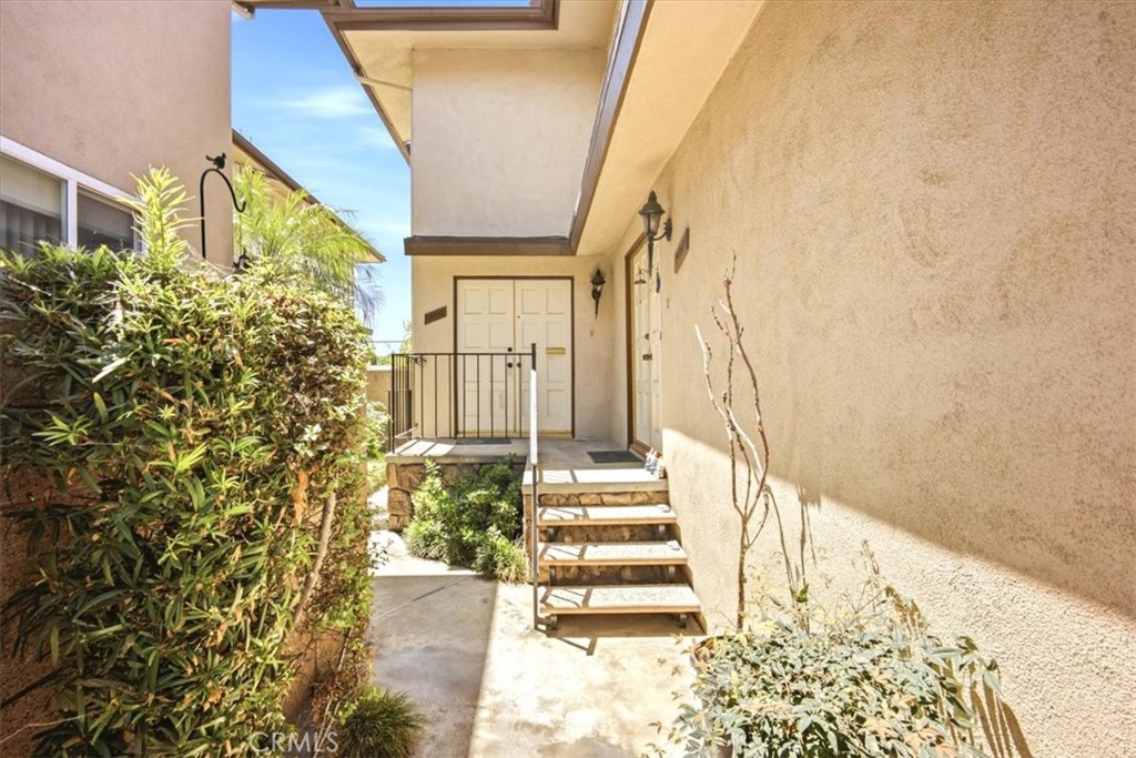 10365 Downey