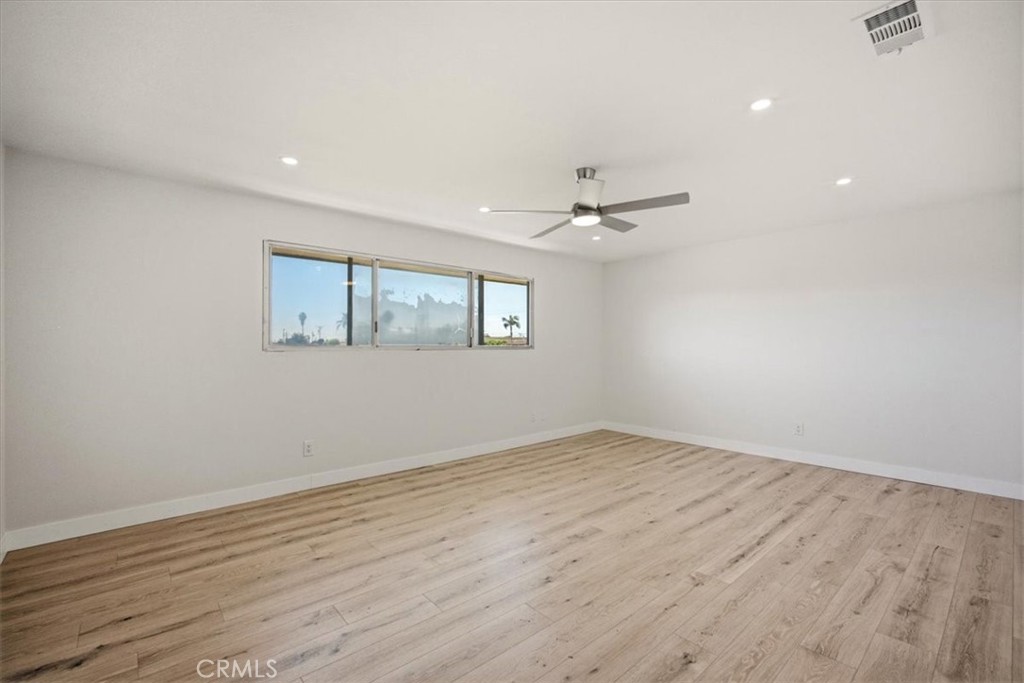 10365 Downey