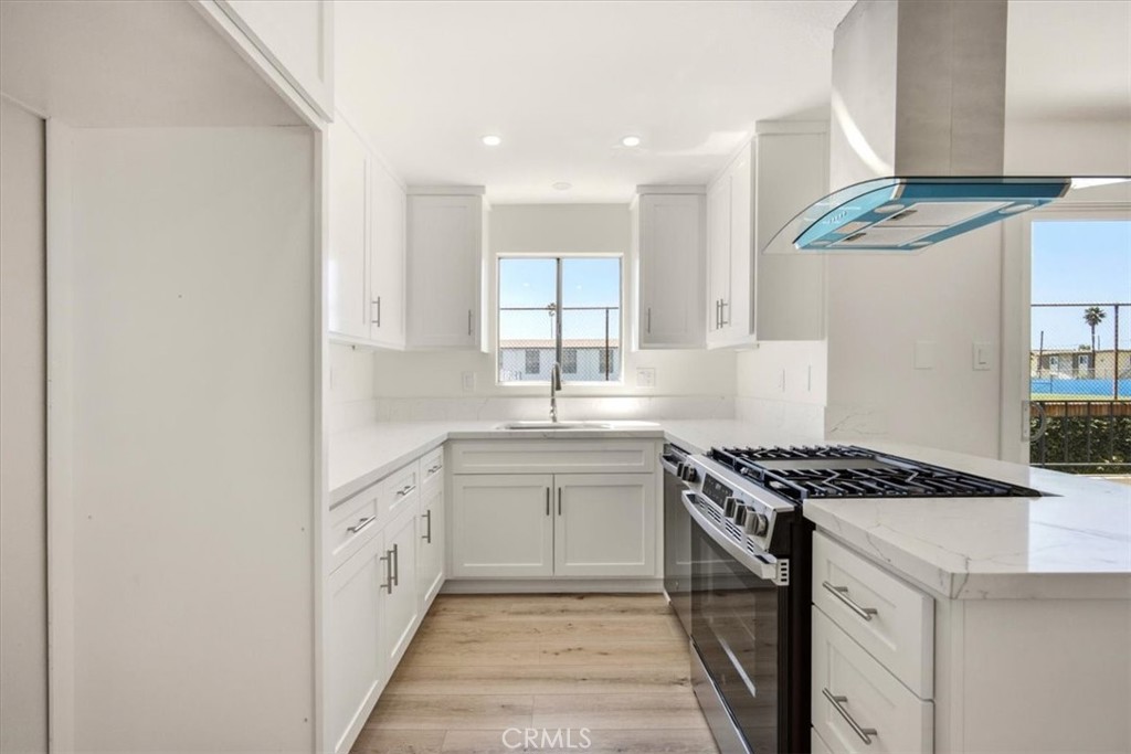 10365 Downey