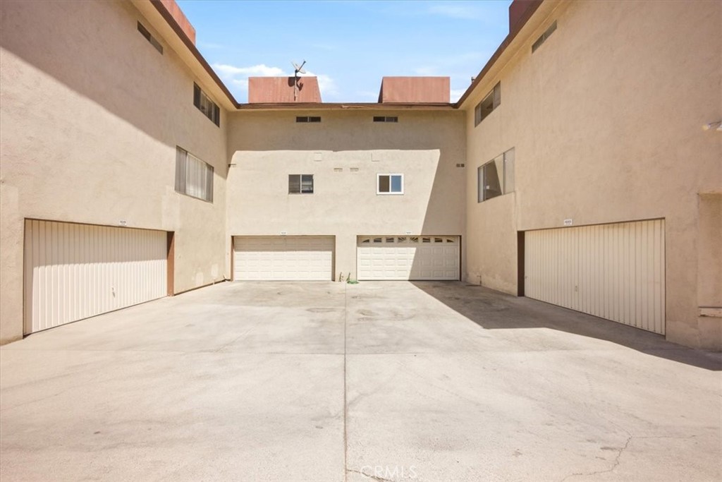 10365 Downey