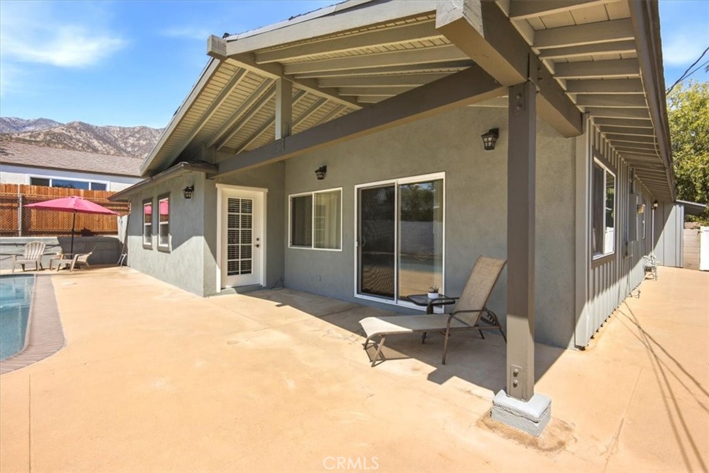 1175 Valley View