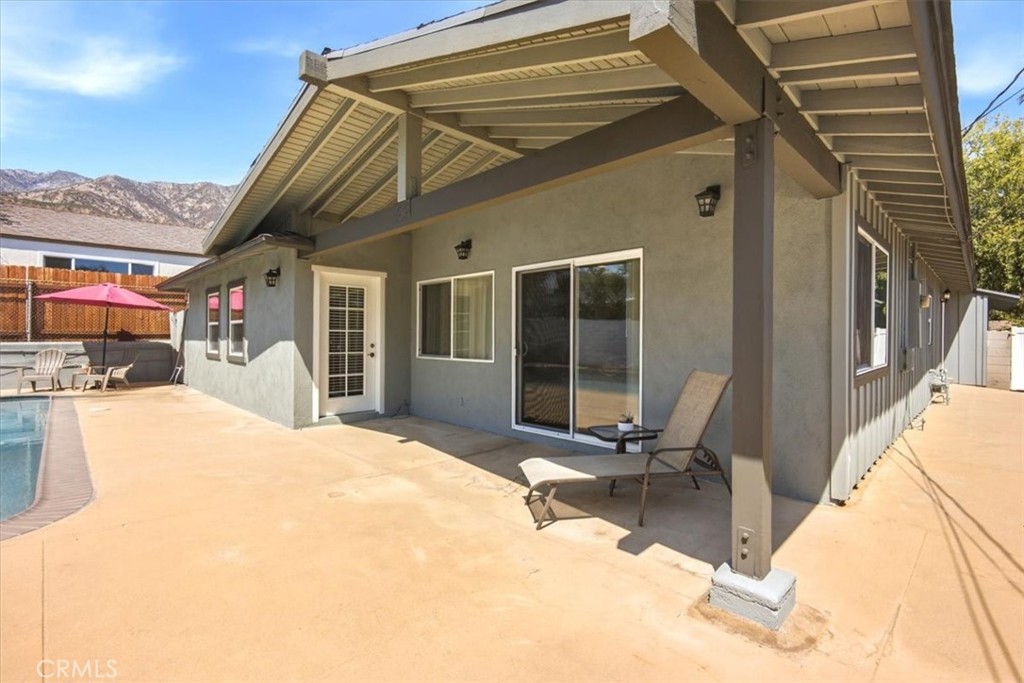 1175 Valley View