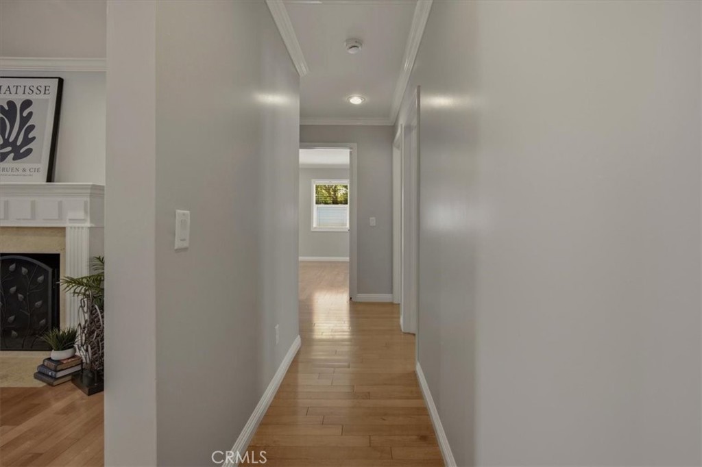 1175 Valley View