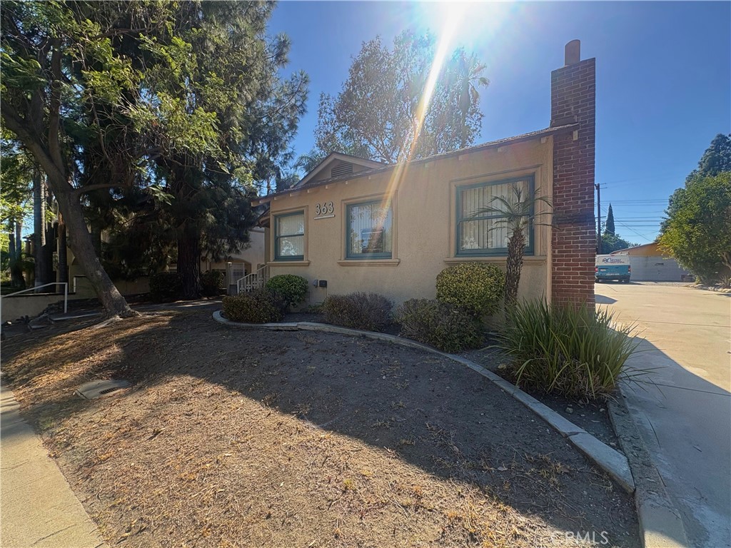 363 S Indian Hill