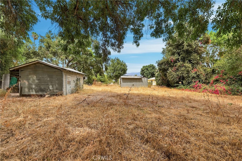 1436 3rd Street