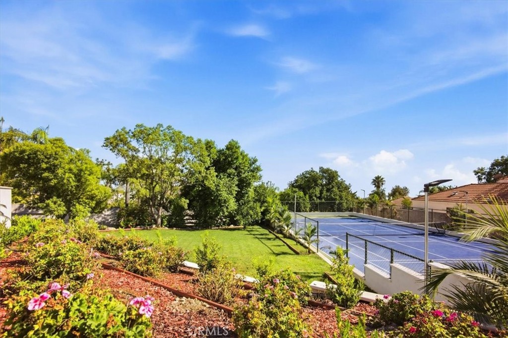 5087 Granada Court