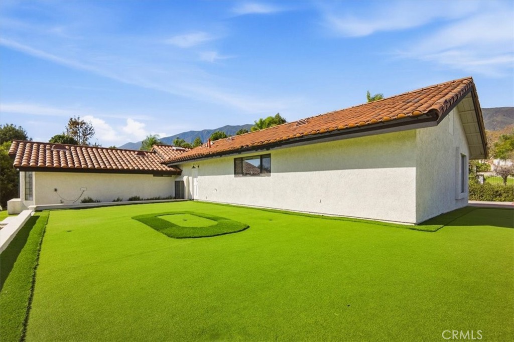 5087 Granada Court