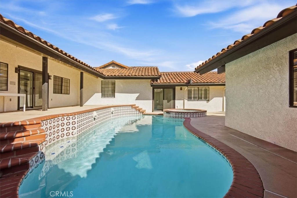 5087 Granada Court