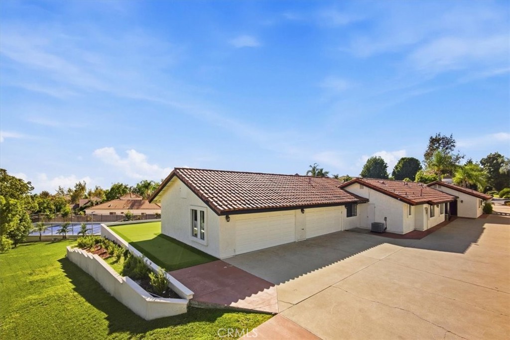 5087 Granada Court