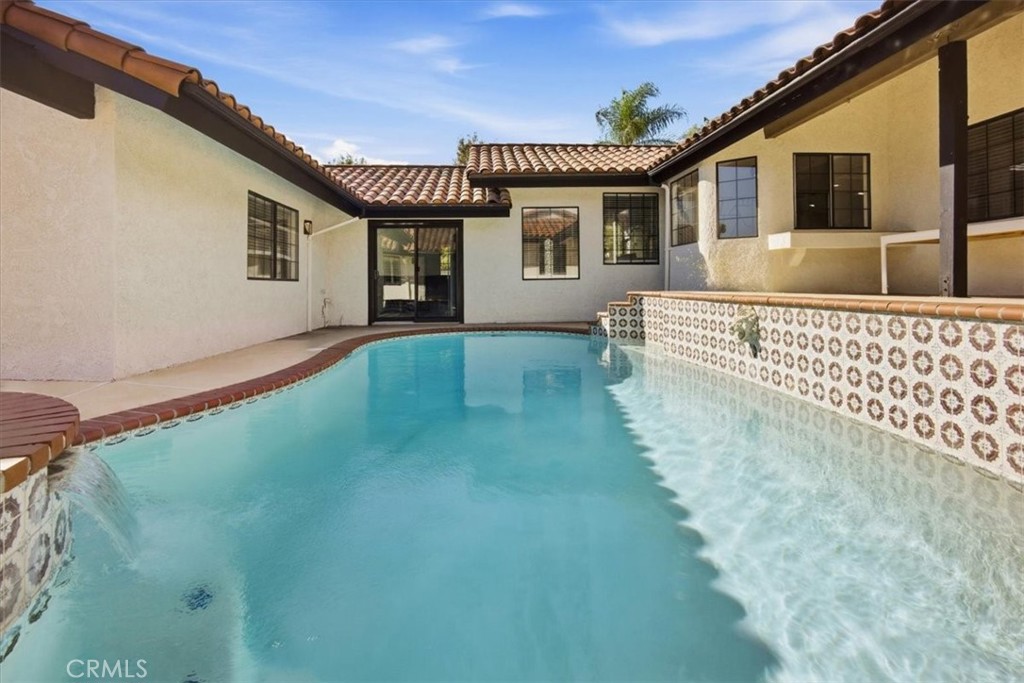 5087 Granada Court