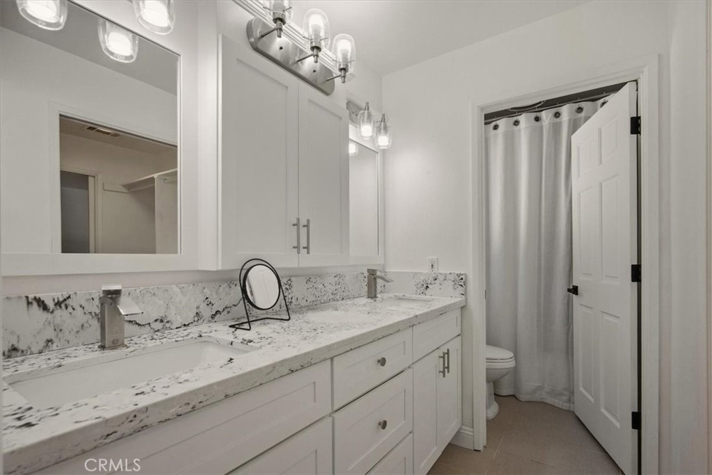 5087 Granada Court