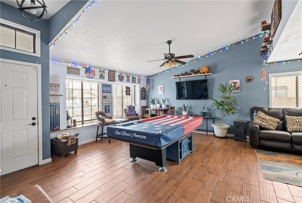 8658 Buena Vista