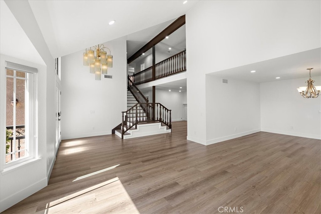 11044 Stone River