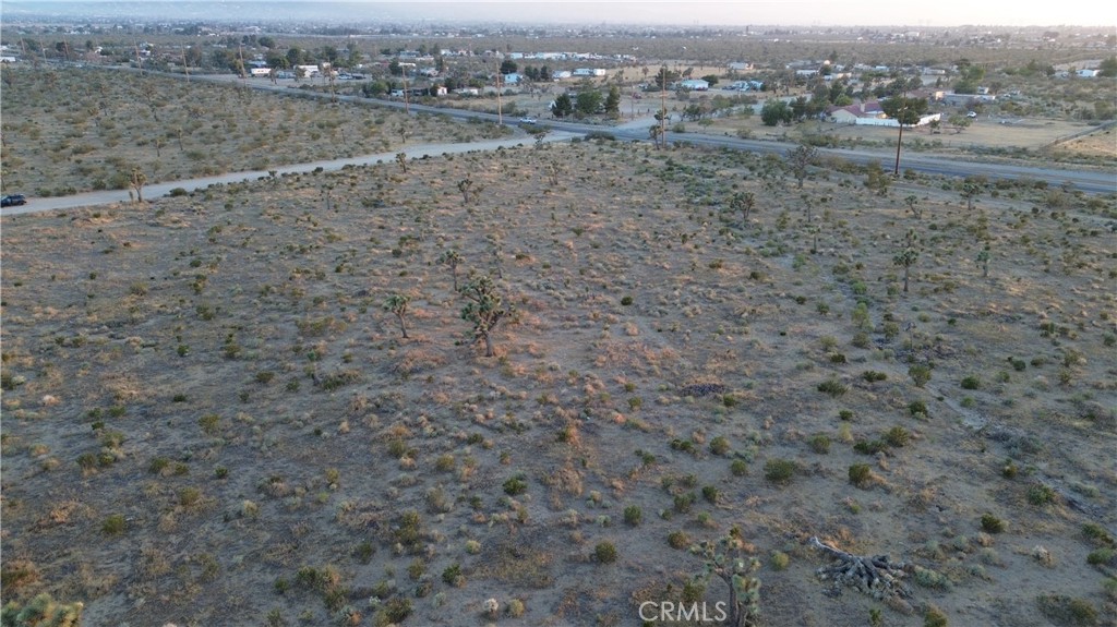3098 La Nesa RD