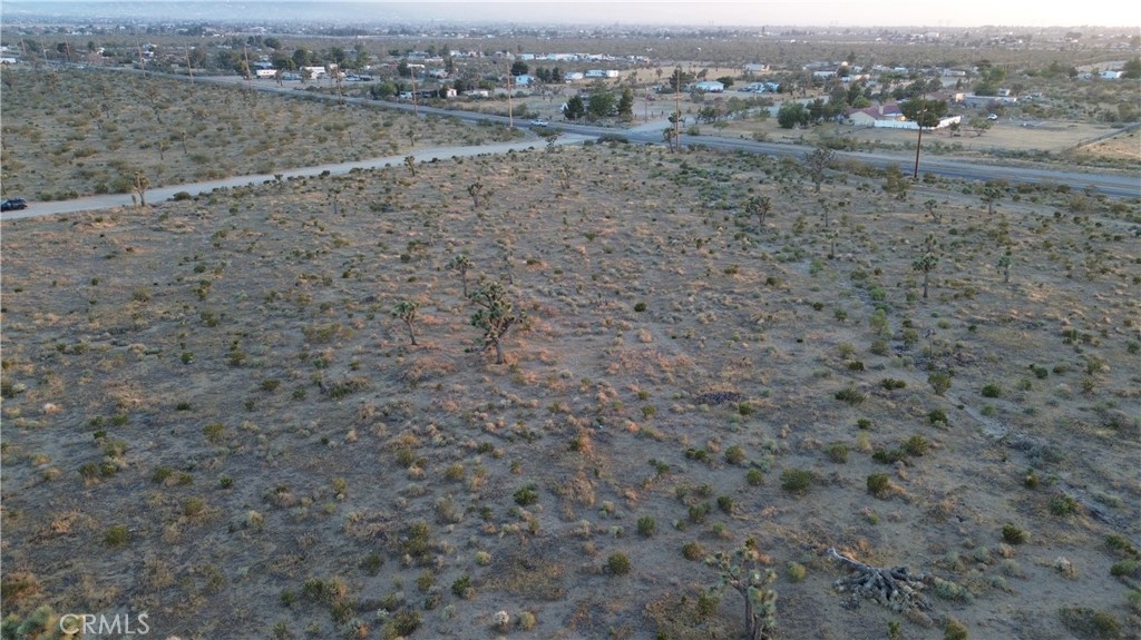 3098 La Nesa RD