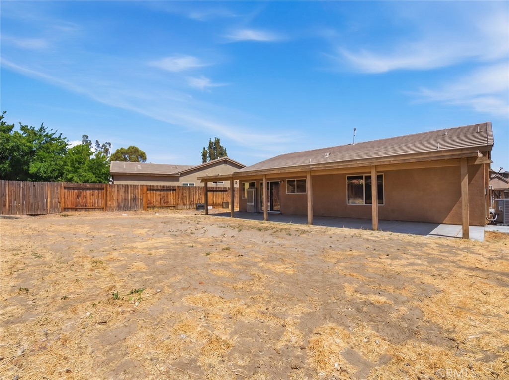 1377 Clear Valley RD