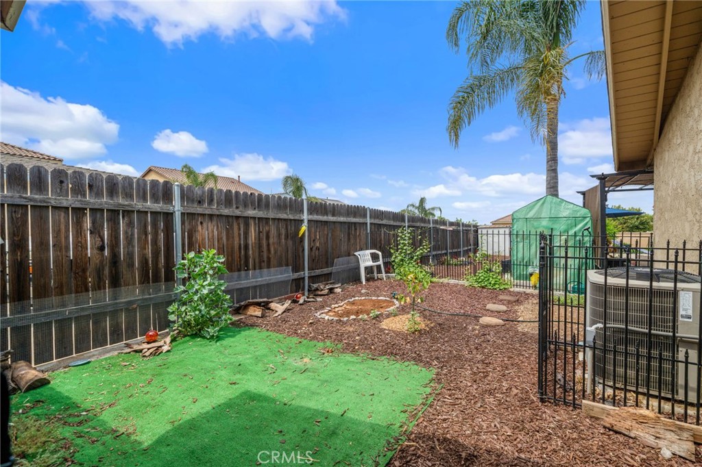 1159 Sapphire Avenue